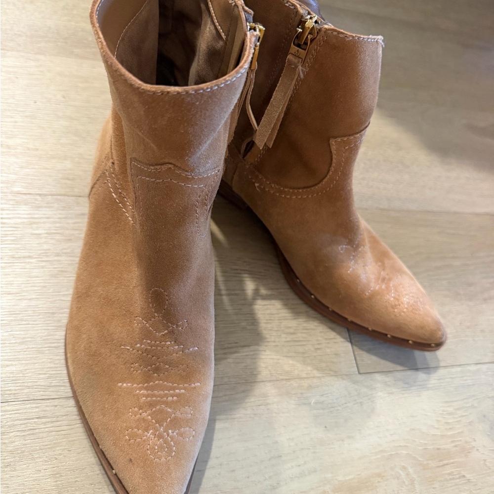 Sam Edelman size 8 Women's Tan Suede Western Ankle Boots